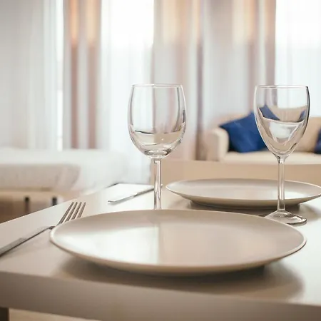 아파트 Flatguest Cotillomar B04 *